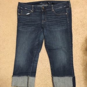 American Eagle Crop Jeans